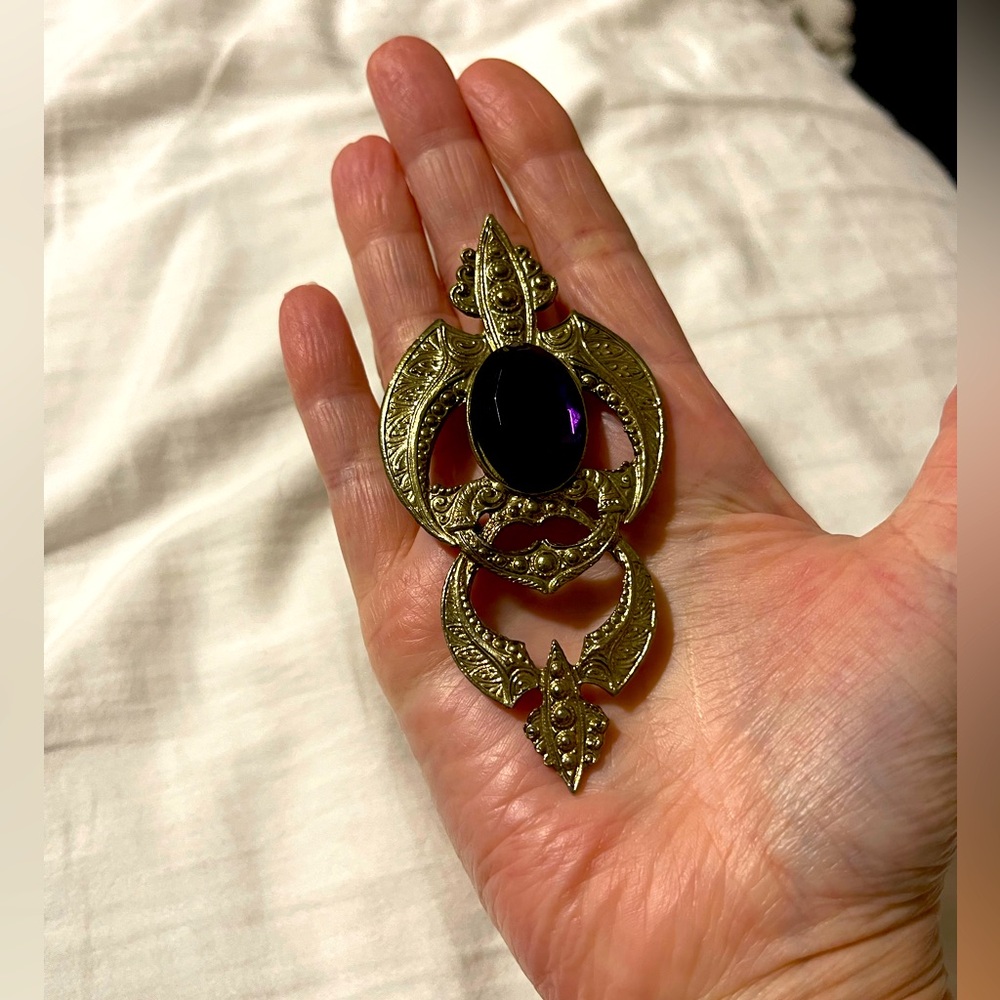 Vintage Brooch extra large